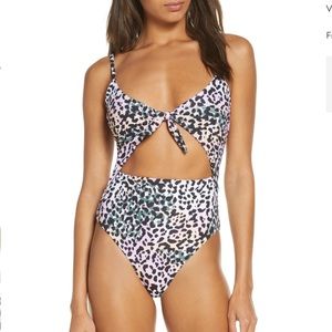 VERONICA BEARD Aniston One-Piece Swimsuit